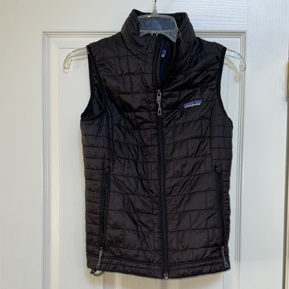 Patagonia Dark Quilted Vest